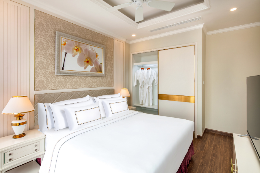 Quầy bar phục vụ thức uống tại Meliá Vinpearl Nha Trang Empire