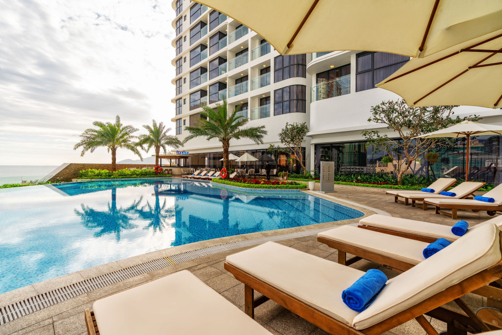 Căn hộ Suite hai phòng ngủ tại Meliá Vinpearl Nha Trang Empire