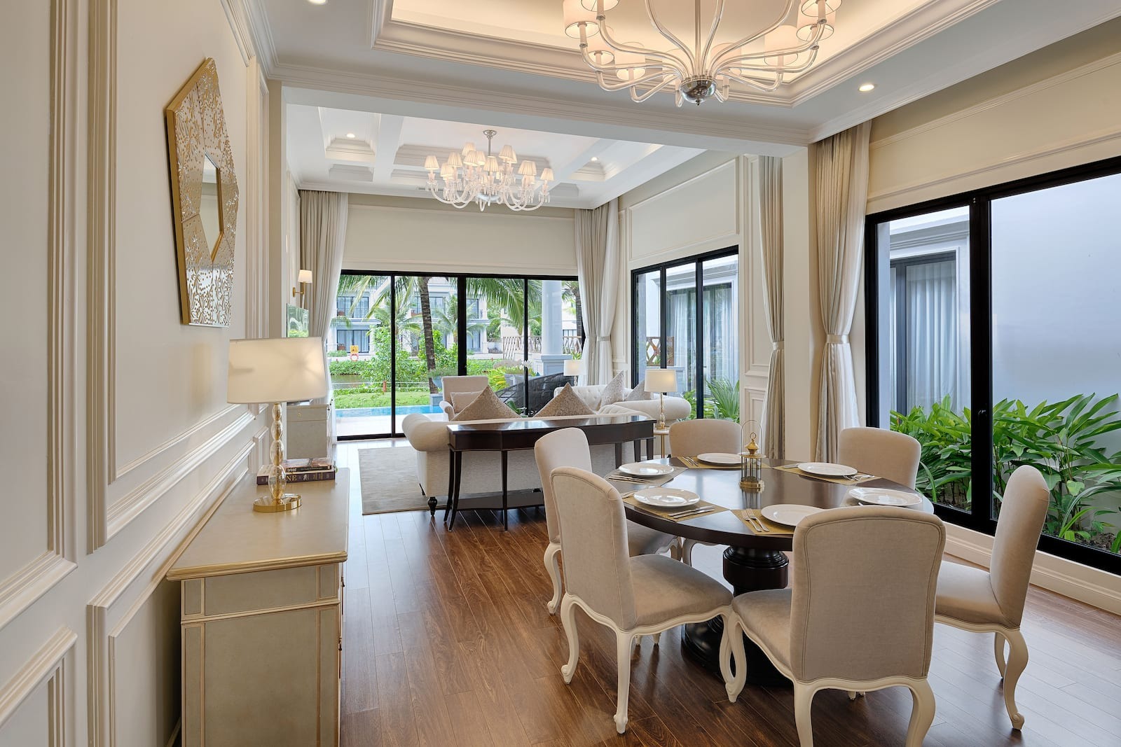 Bể bơi Melia Vinpearl Phú Quốc Bể bơi Melia Vinpearl Phú Quốc