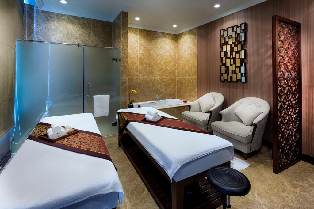 Tầm nhìn cầu Rồng từ Meliá Vinpearl Đà Nẵng
