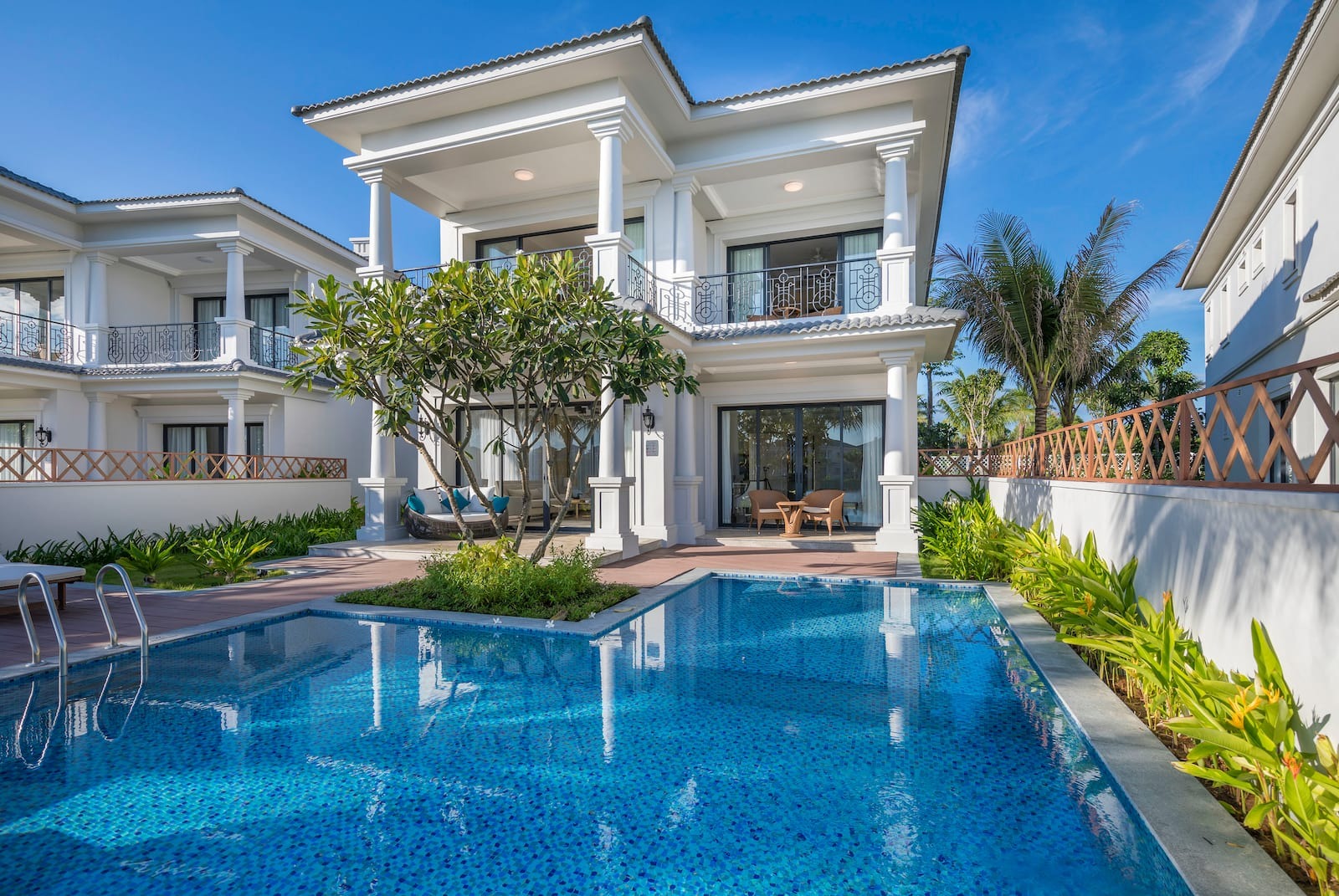 Thiết kế biệt thự sang trọng tại Melia Vinpearl Cam Ranh