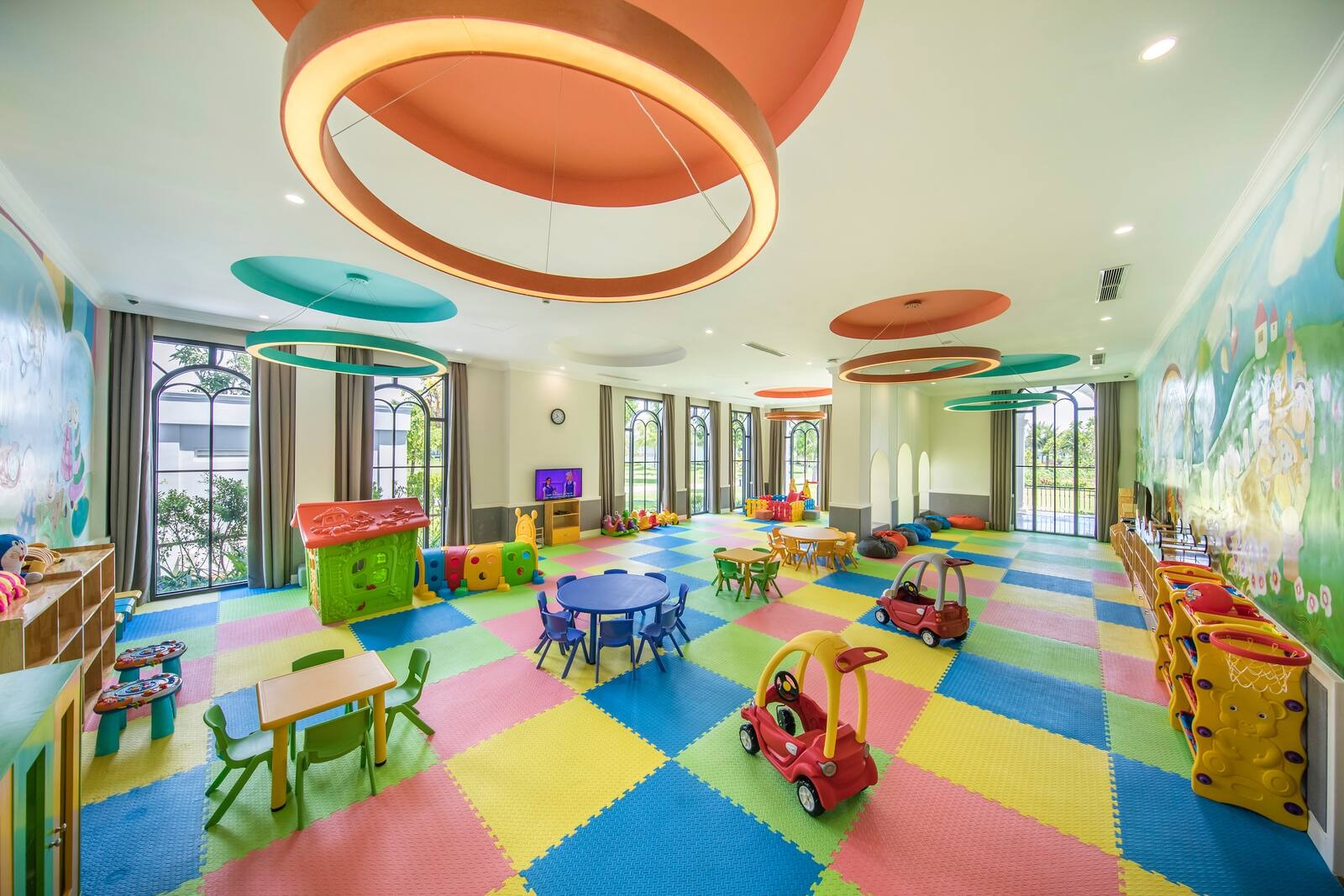 Biệt thự hướng hồ nước lãng mạn tại Melia Vinpearl Cam Ranh
