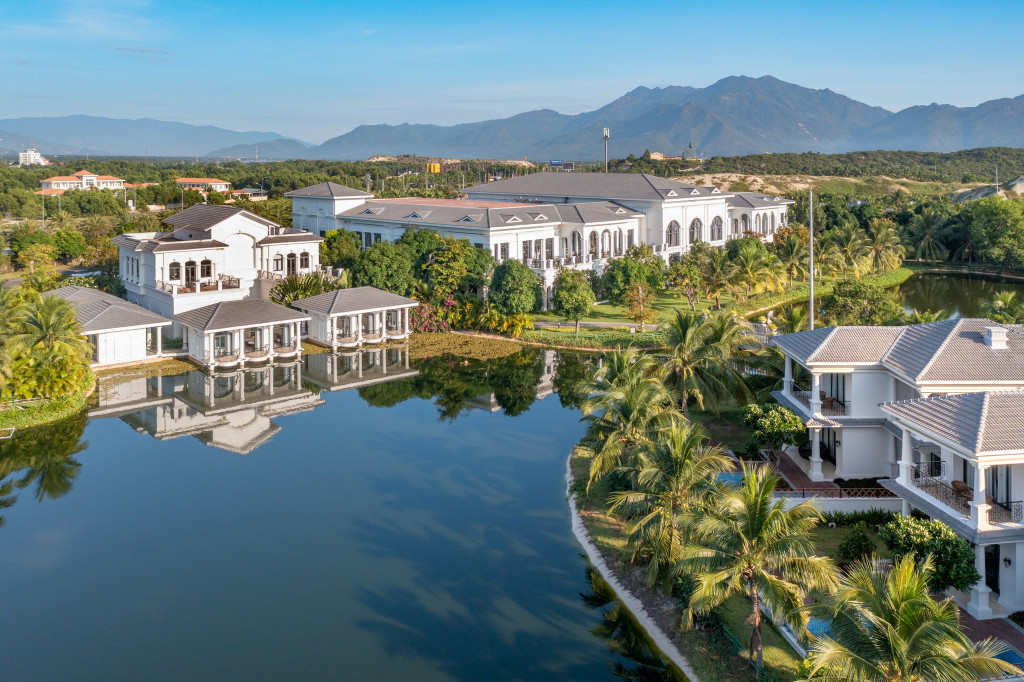 Không gian biệt thự tại khu nghỉ dưỡng Nha Trang Cam Ranh