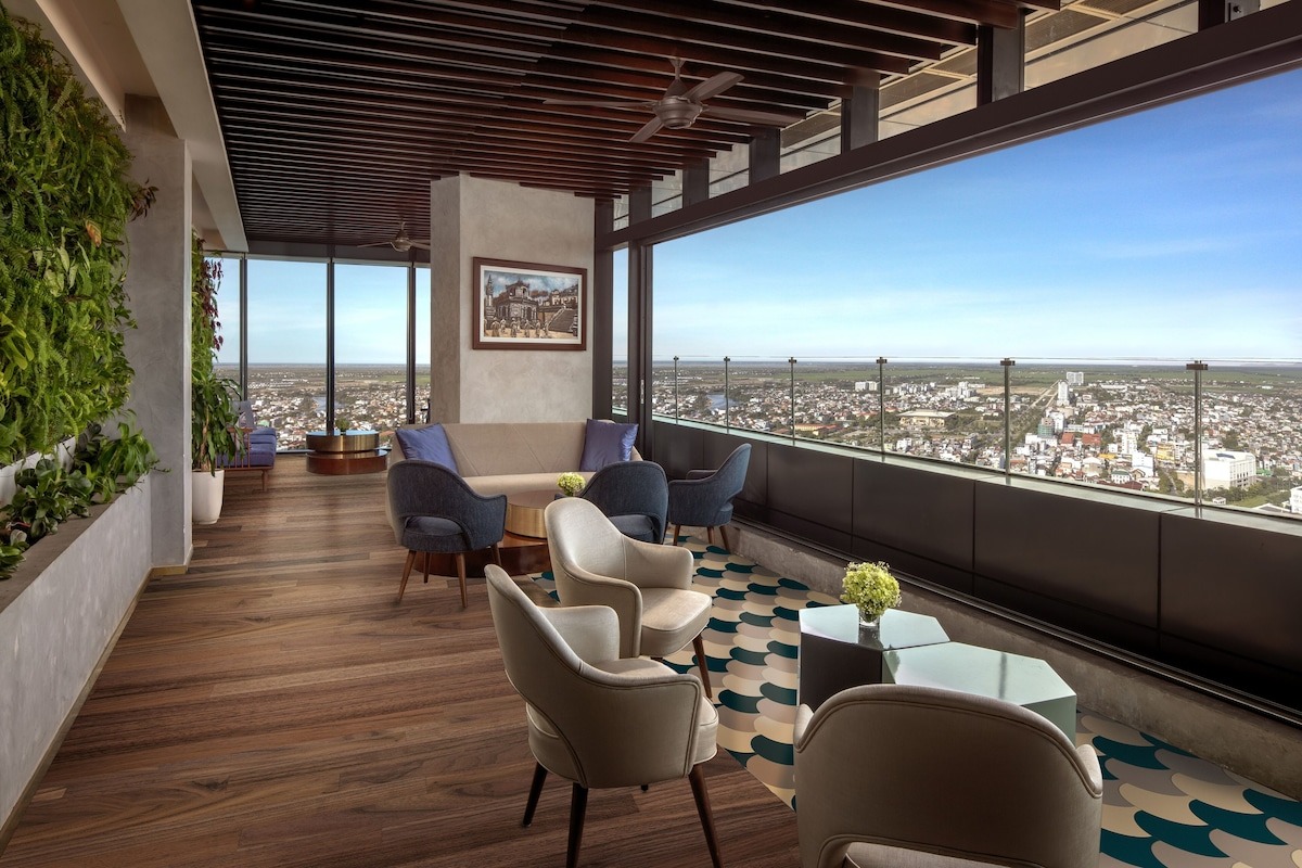 Meliá-Vinpearl-Huế-ivivu-8