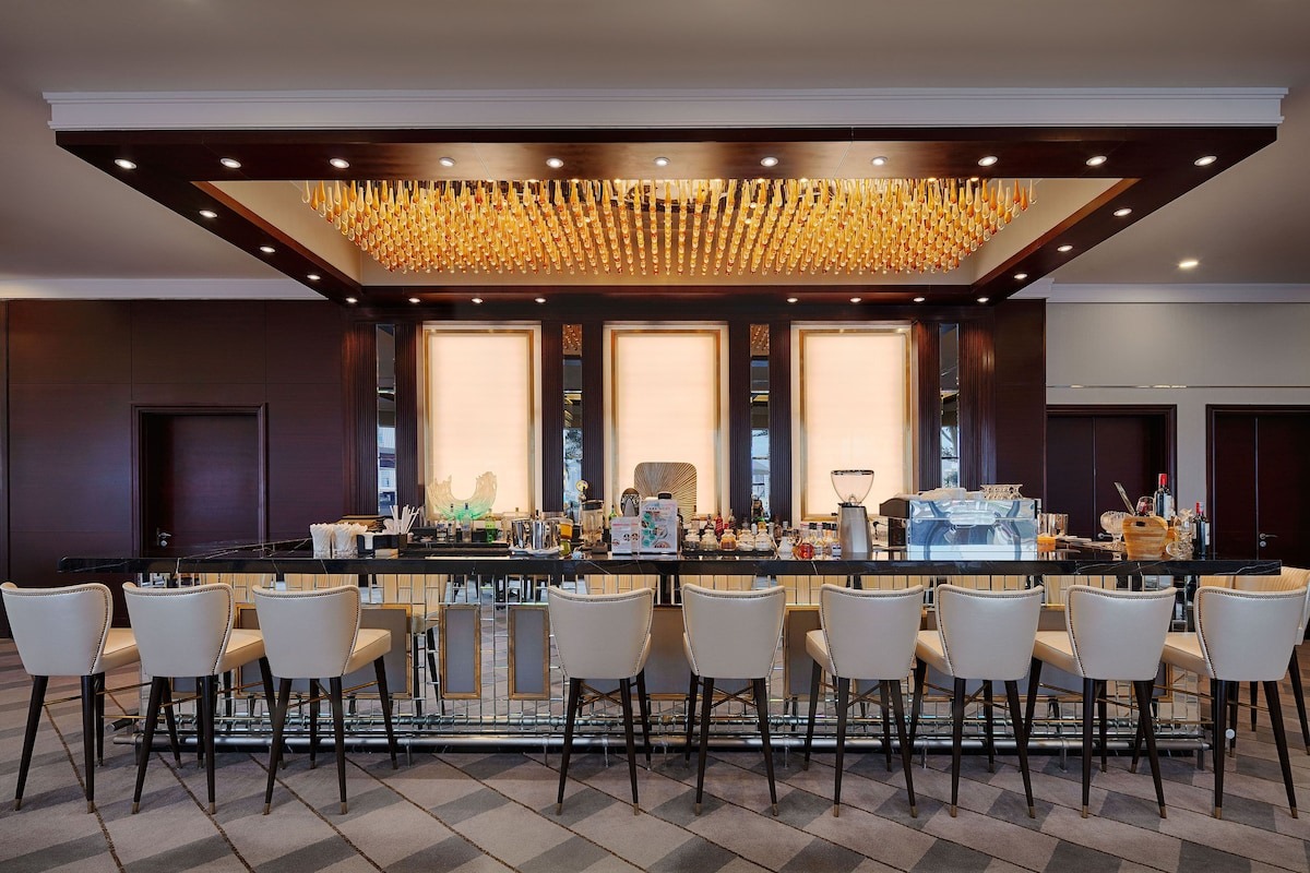 Meliá -Vinpearl -Nha- Trang- Empire-ivivu-2