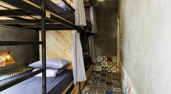 Phòng nghỉ gạch hoa Memory Hostel Đà Nẵng