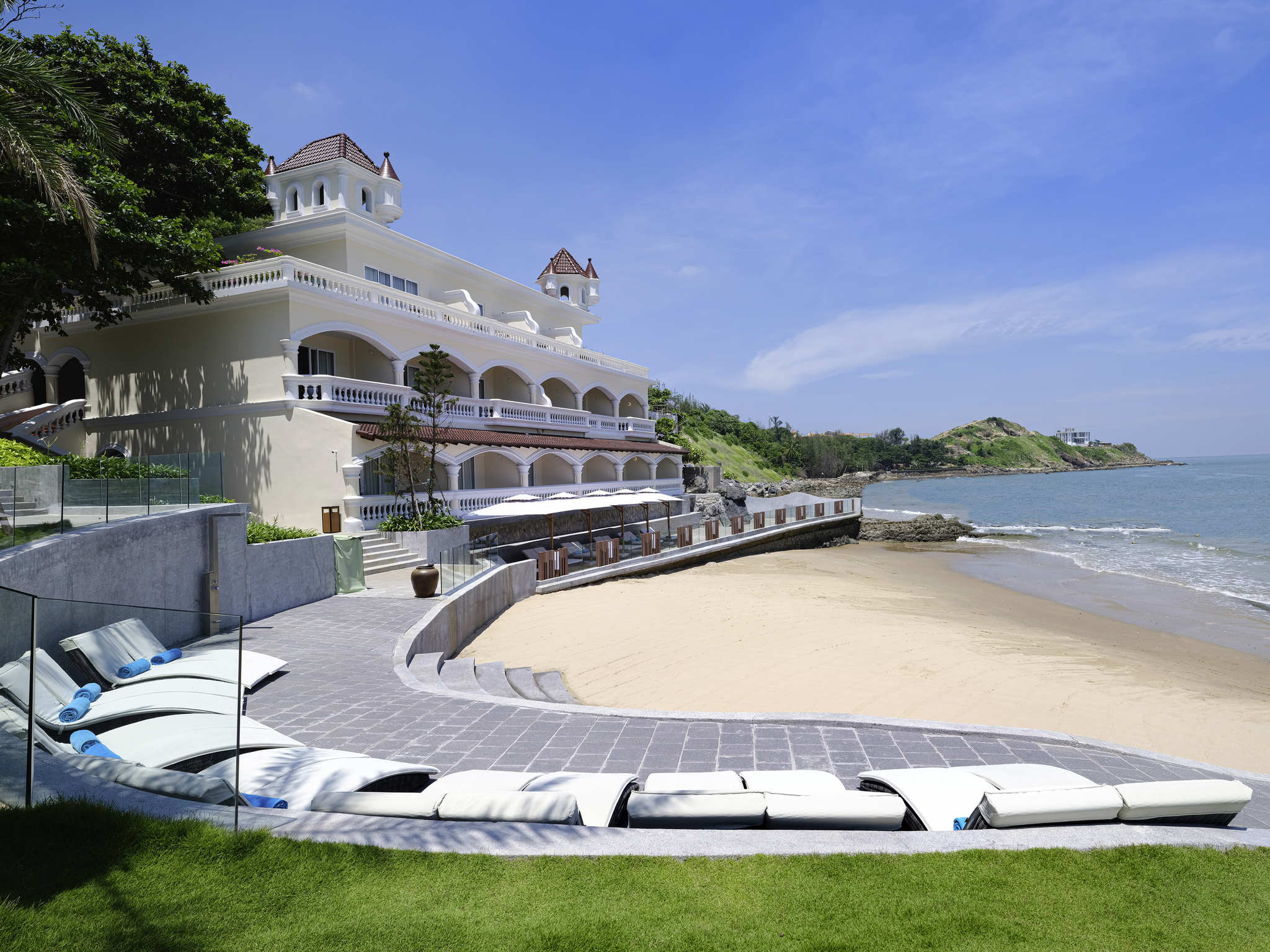 View biển cực đẹp từ Mercure Vũng Tàu