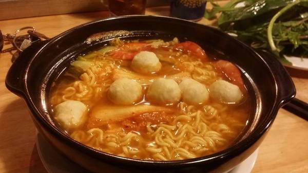 Cấp 4 mì cay Naga Sài Gòn