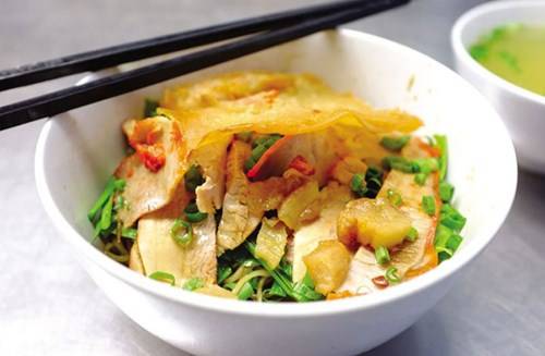 Mì xá xíu - món mì Chợ Lớn đặc trưng