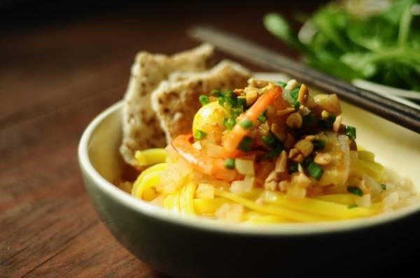 Mì Quảng Đà Nẵng – món ăn đặc sản khi du lịch Đà Nẵng 1 ngày