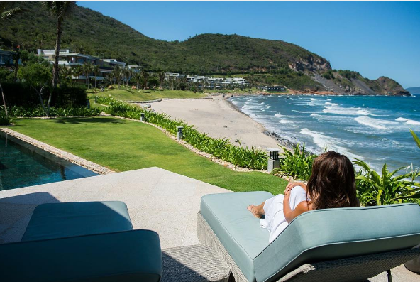 Mia Resort Nha Trang hướng biển xanh
