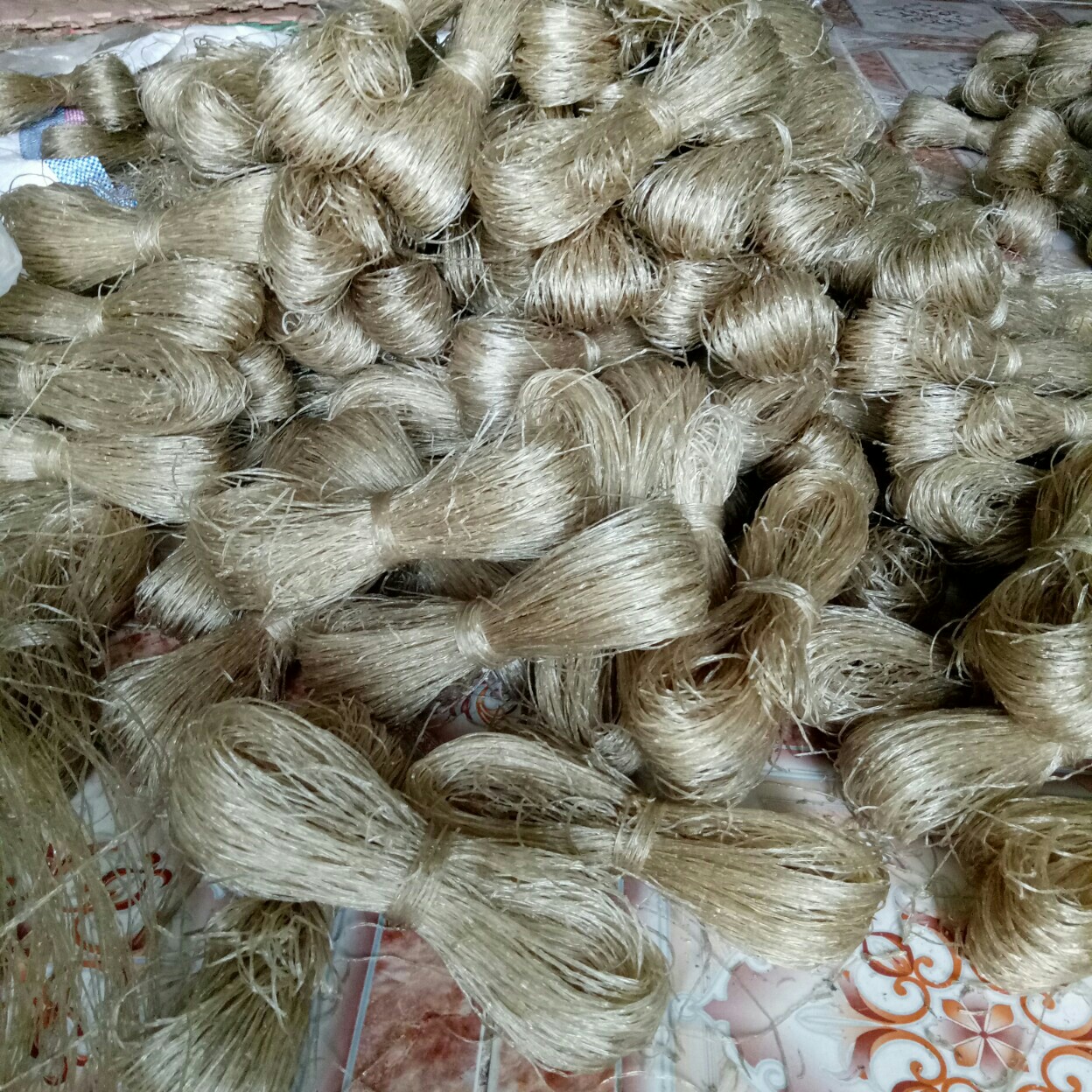 Miến dong đen đặc sản Cao Bằng