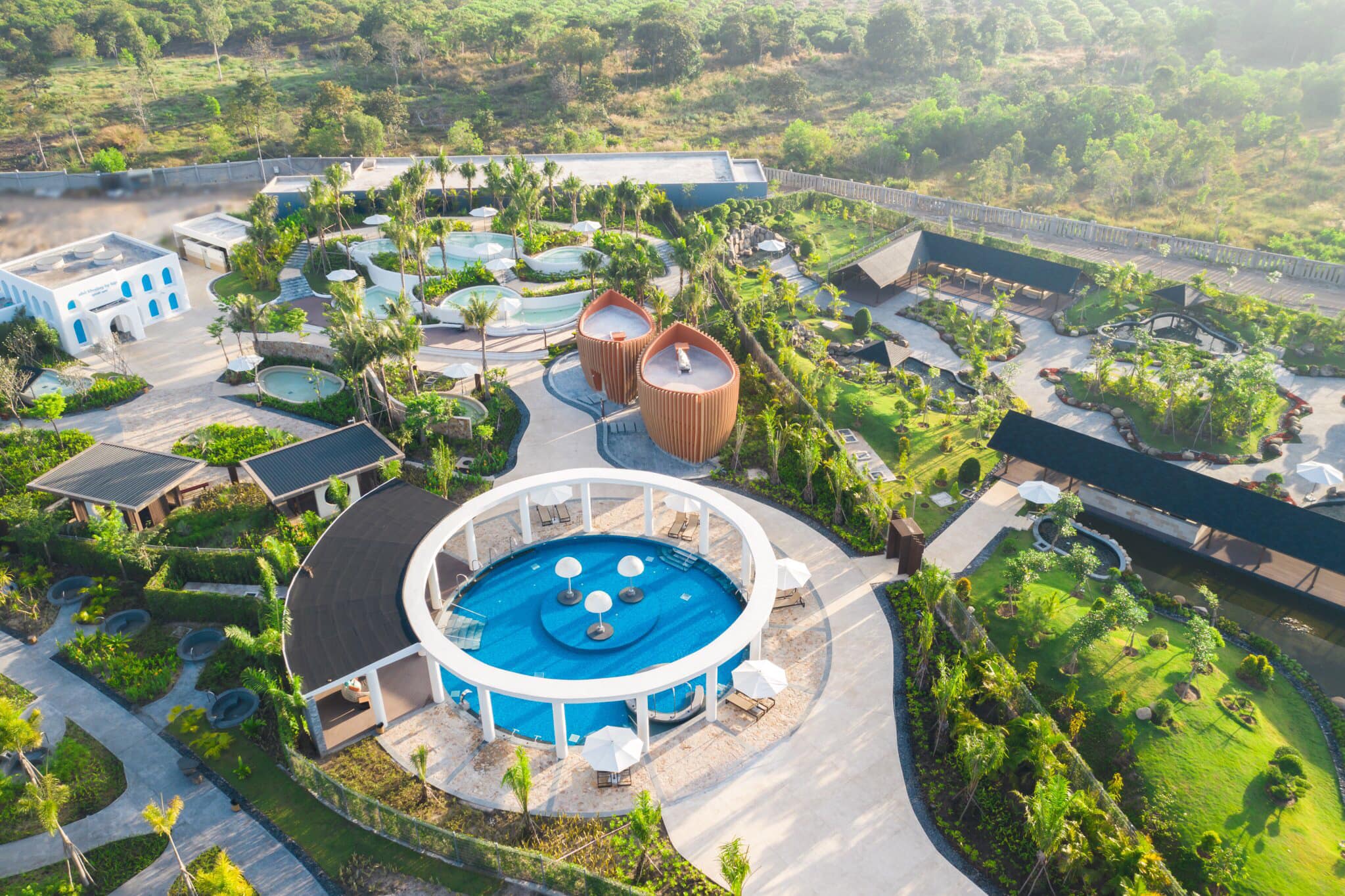 Minera Hot Springs Bình Châu