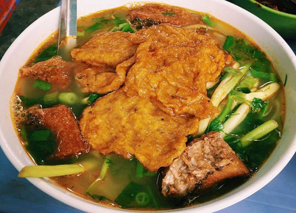 mo-n-ngon-vi-a-he-cho-nguo-i-thi-ch-lang-thang-dem-pho-co-ivivu-3 mo-n-ngon-vi-a-he-cho-nguo-i-thi-ch-lang-thang-dem-pho-co-ivivu-3