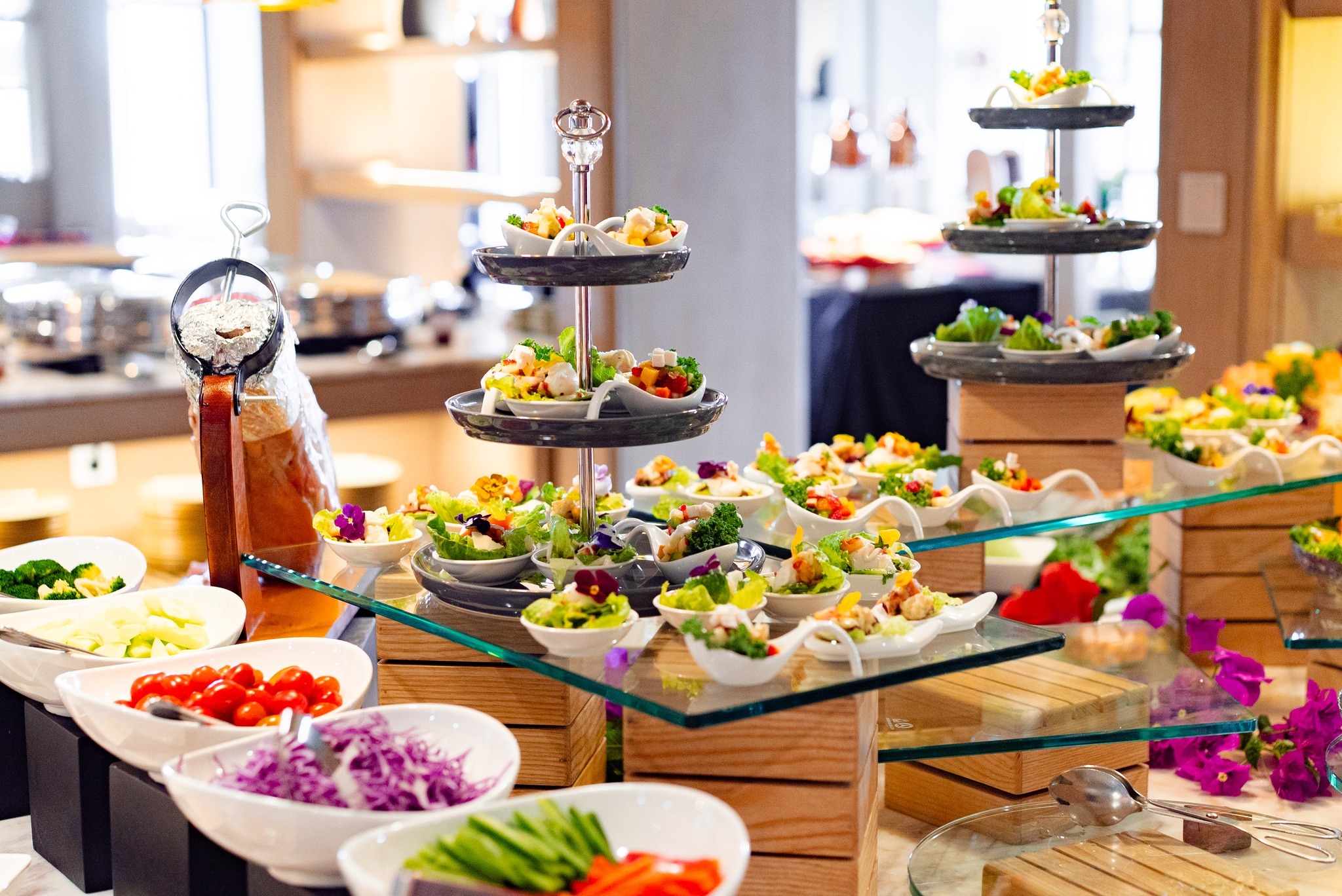 Buffet đa dạng tại khách sạn Moire Hội An