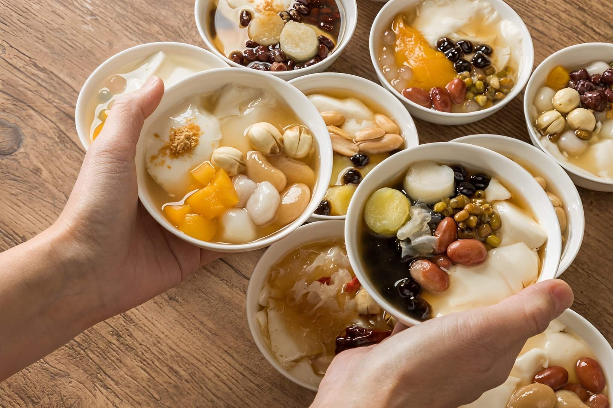 Tào phớ với topping hấp dẫn món ăn chiều Hà Nội