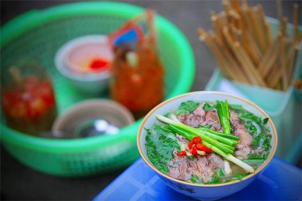 Món ăn đặc trưng của 36 phố phường Hà Nội: ‘Nhắc là thèm’