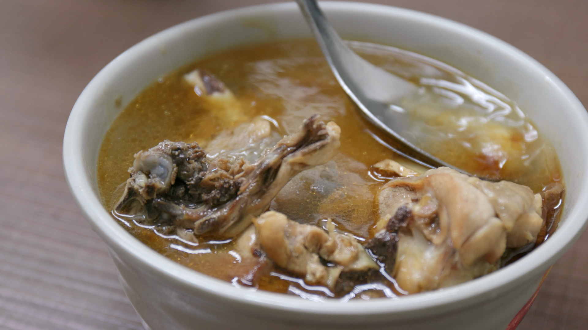 Canh gà nấu dầu mè món ăn Đài Bắc