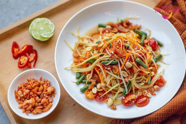 Gỏi đu đủ Som Tum cay nồng