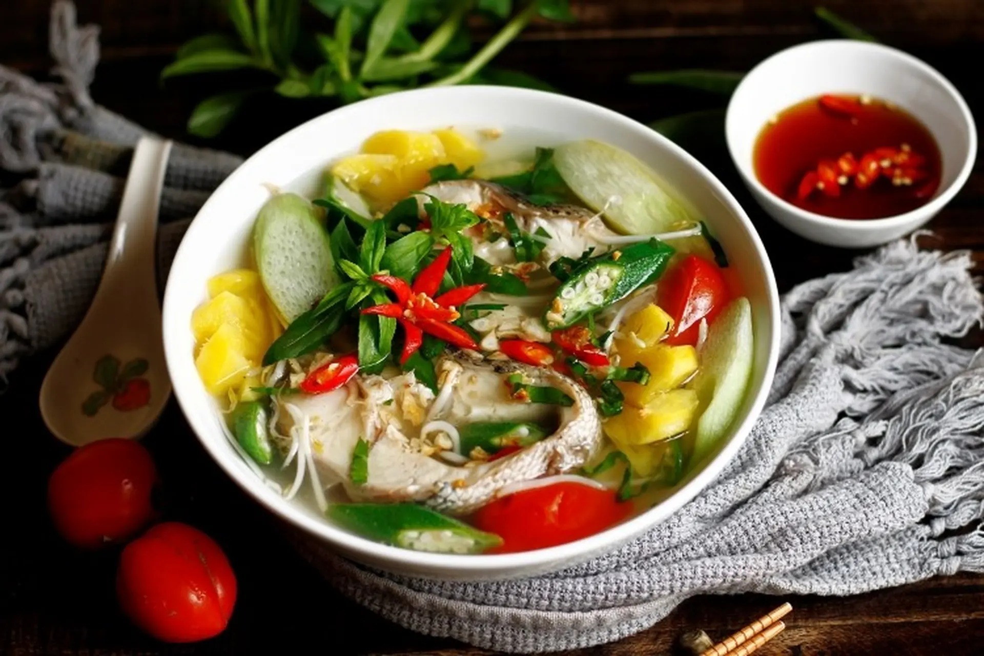 Canh chua cá lóc miền Tây