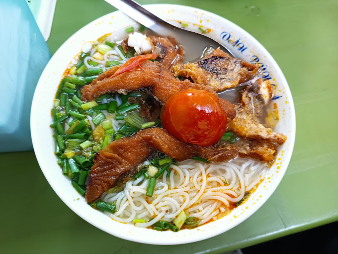Bún cá - món ăn ngon Hà Nội