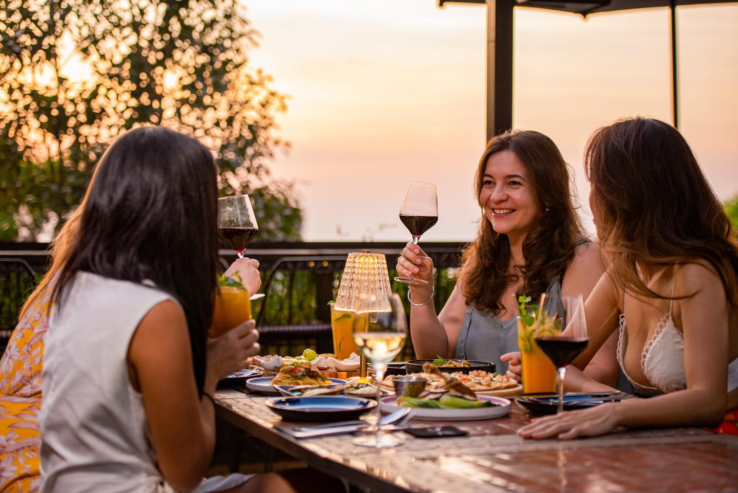 Ảnh: Fb Chuồn Chuồn Bistro & Bar