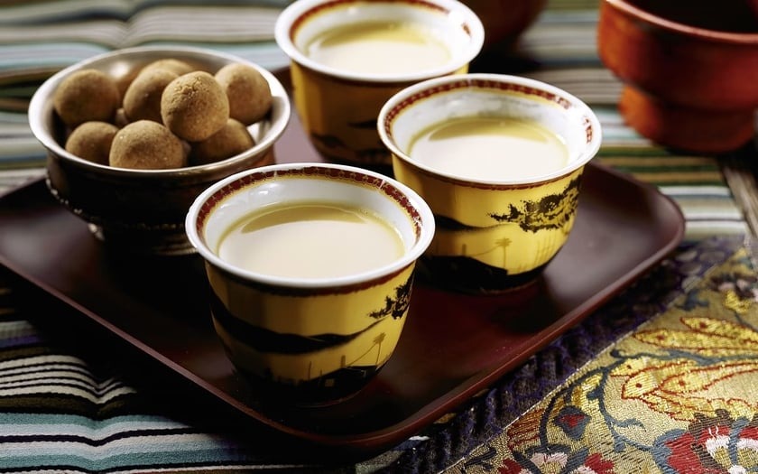 Món Tsampa và trà bơ - món ăn sáng châu Á ở Tây Tạng