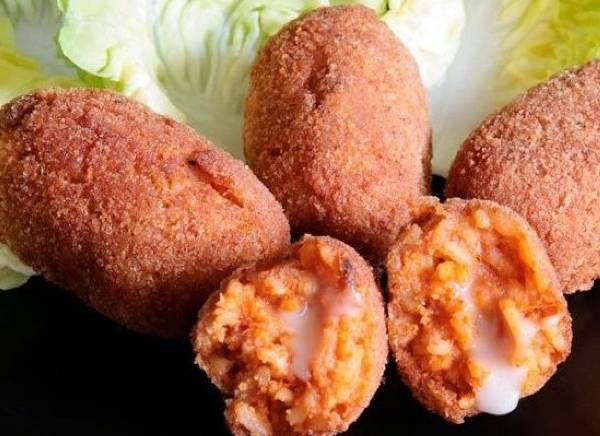 Suppli - Món cơm viên chiên phô mai béo ngậy của Ý