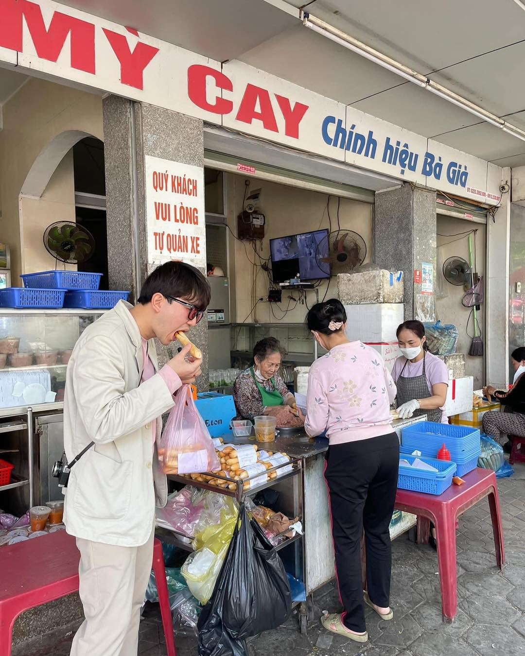 Cafe cốt dừa cô Hạnh Hải Phòng