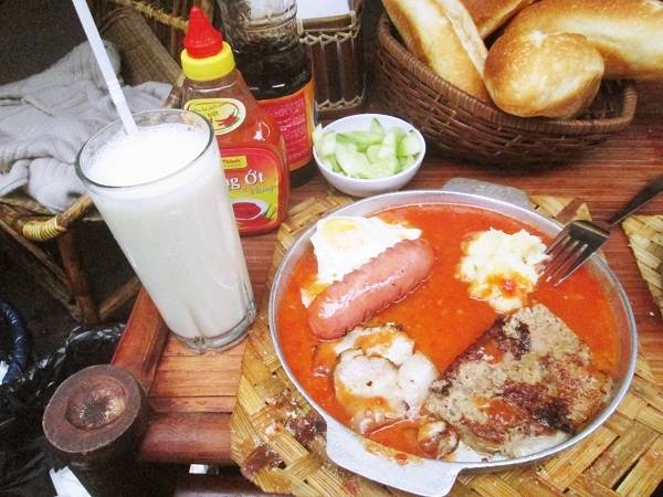 Bánh mì chảo món ngon Đống Đa giá 36.000 đồng