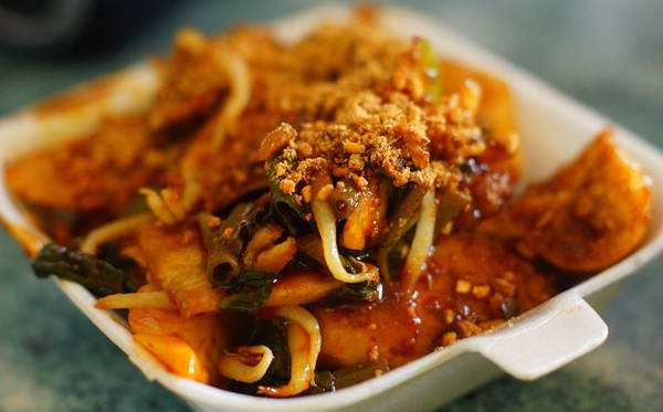 Salad Rojak món ngon đường phố Malaysia
