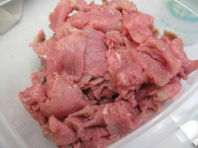 Thịt bò - thực phẩm giàu kẽm hỗ trợ món ngon phòng sởi cho trẻ