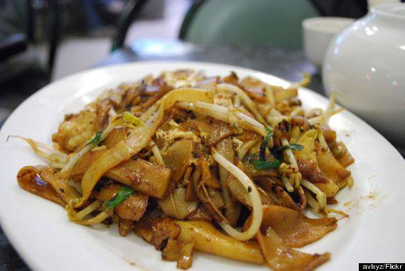 Mì xào Char Kway Teow trứ danh Penang Malaysia