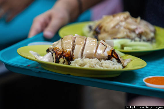 Cơm gà Singapore dẻo thơm hấp dẫn