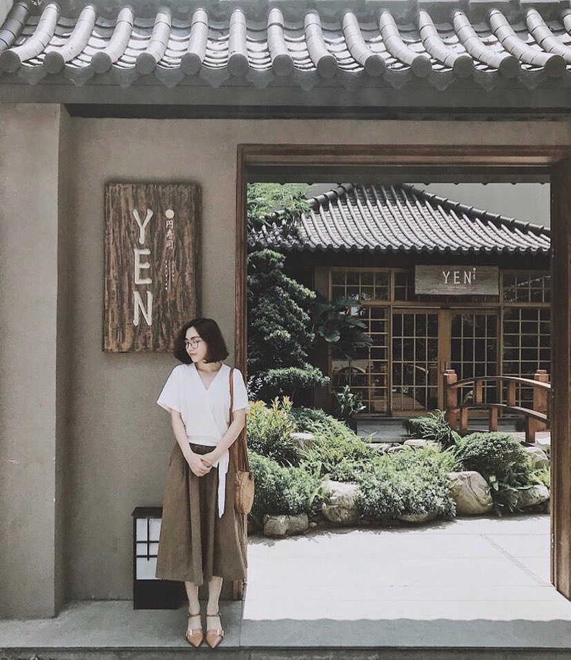 Không gian thanh nhã YEN Sushi Premium nhà hàng ở TP.HCM