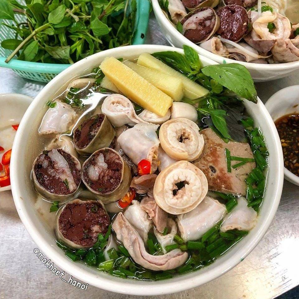 Bún lòng thơm lừng món ngon từ lòng Hà Nội