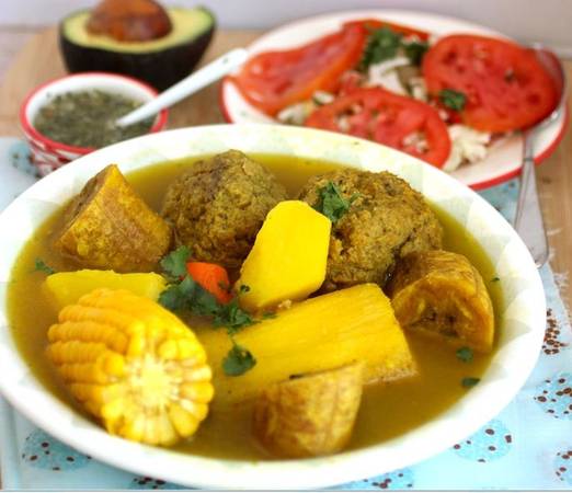 Sancocho món ăn thịnh soạn Colombia