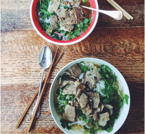 Món ngon Việt Nam - Phở bò và phở gà