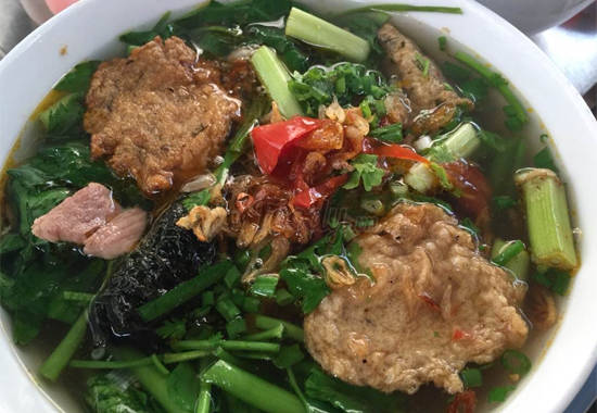 Bánh đa cua Hải Phòng món ăn đặc sản cảng