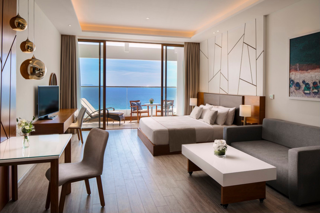 Phòng nghỉ Movenpick resort Cam Ranh