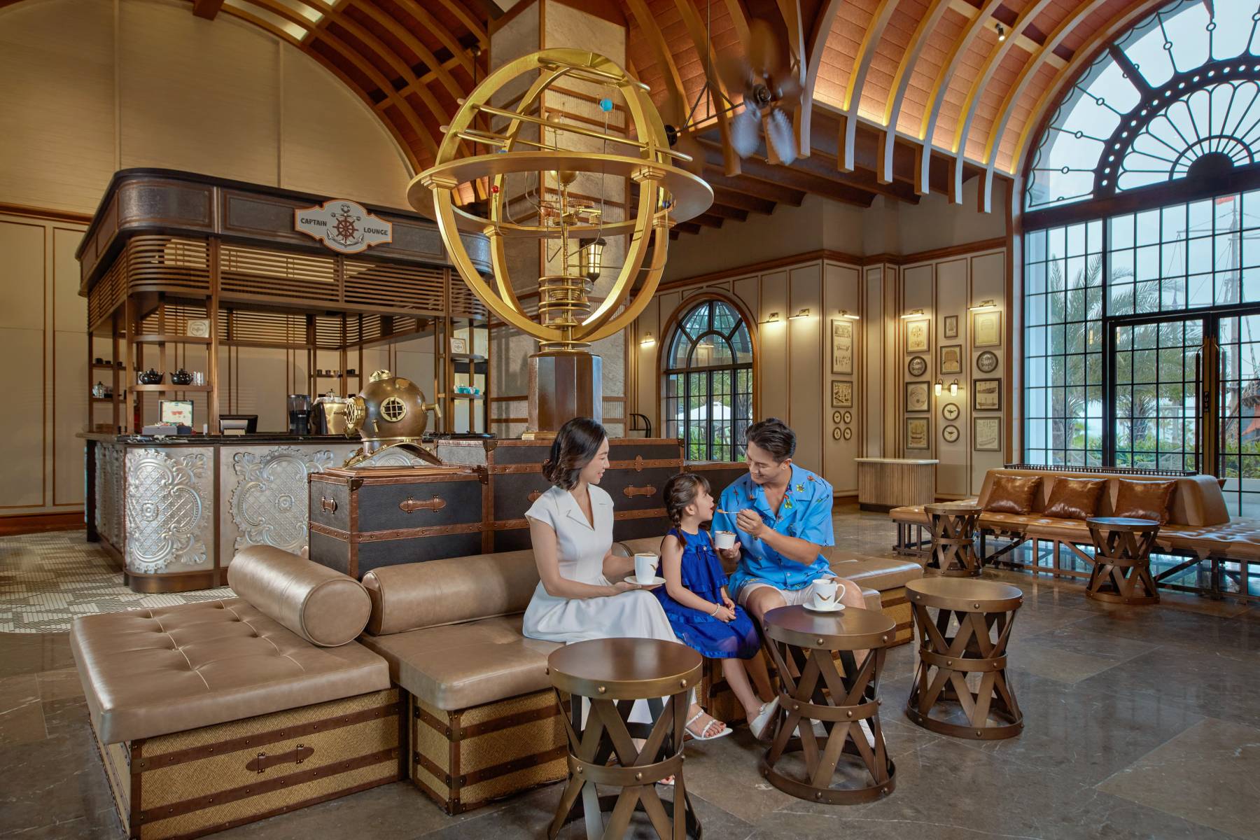 Captain Lounge tại Movenpick Phan Thiết