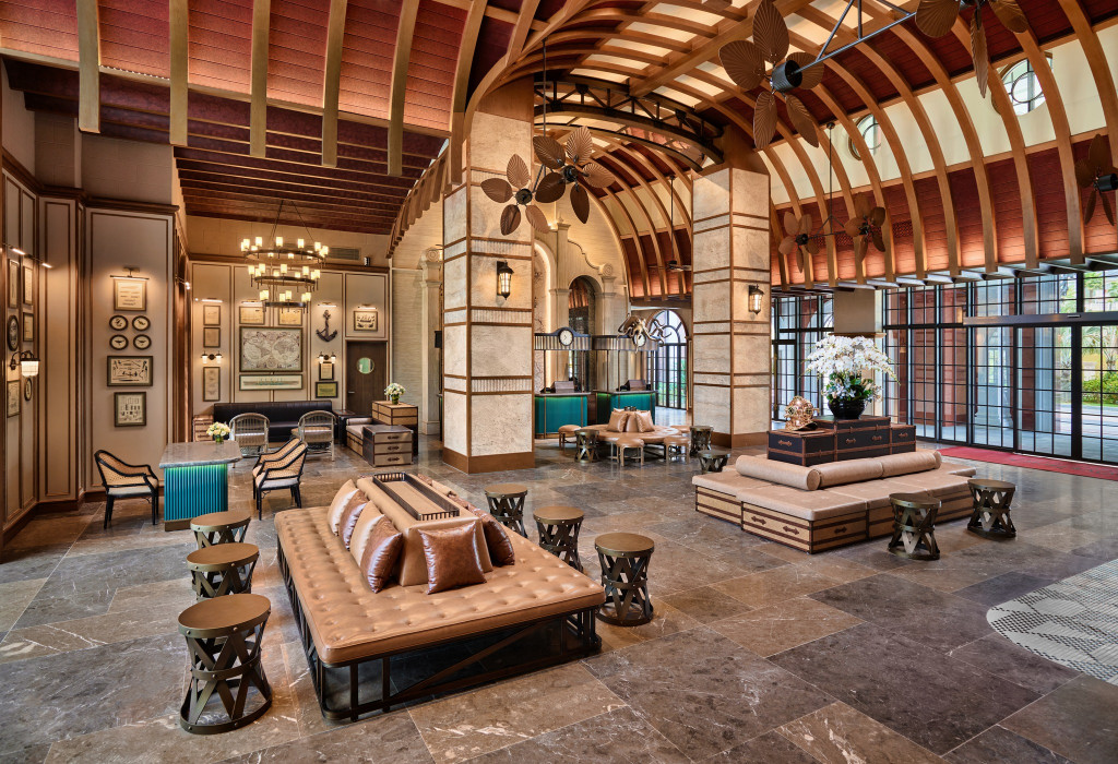 Black Pearl Restaurant & Bar tại Mövenpick Phan Thiết