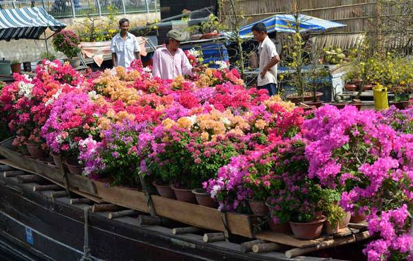 Mua gì – ở đâu cho mùa Tết trọn vẹn tại Sài Gòn?
