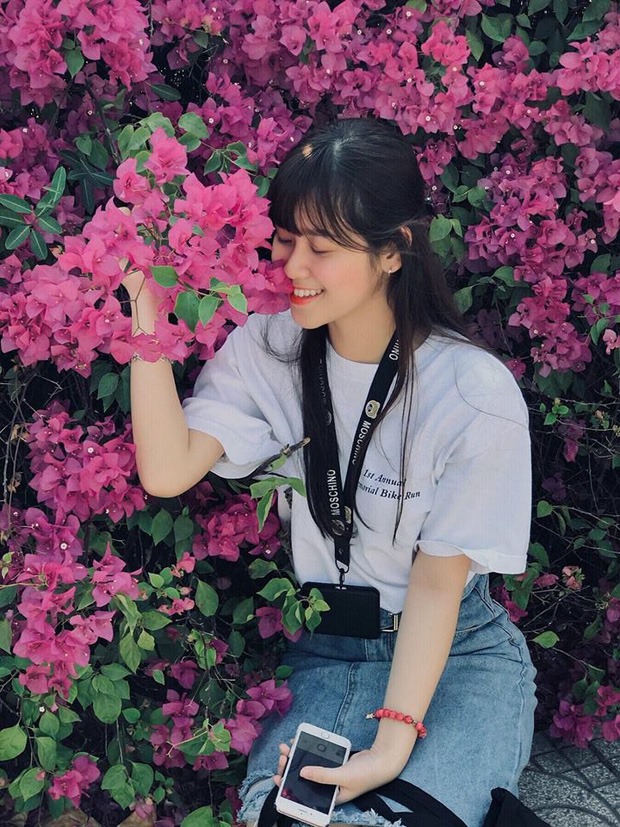Mùa hoa giấy Sài Gòn