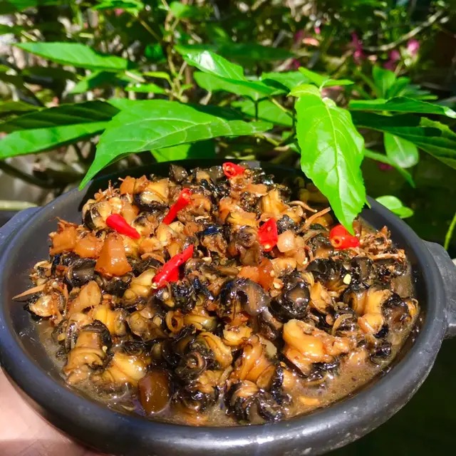 mua-nuoc-noi-mien-tay-ivivu-3
