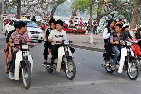 Nét văn hóa giao thông Hà Nội độc đáo