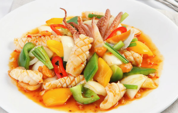 Mực xào chua ngọt thơm ngon