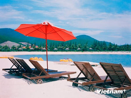 Vẻ đẹp khó cưỡng của vịnh Kim Cương Nha Trang - điểm du lịch Việt Nam