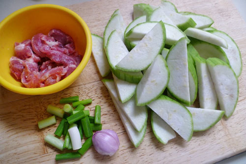 muop-huong-xao-thit-ivivu-1 muop-huong-xao-thit-ivivu-1