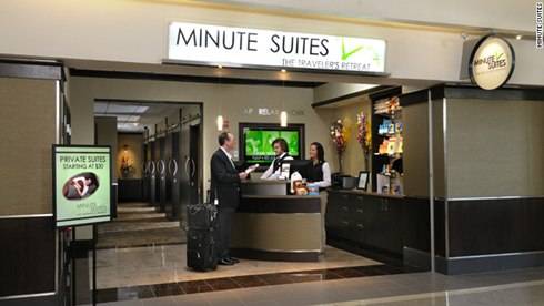 Quầy đăng ký buồng ngủ hiện đại Minute Suites tại Mỹ